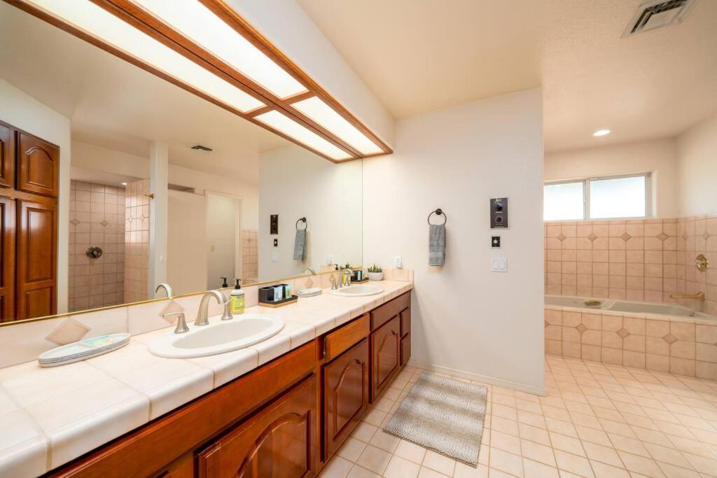 Grand Havasu Oasis With Custom Pool & Spa! 레이크 하바슈 시티 외부 사진